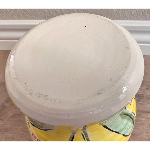 Vintage Handmade Studio Vase with Tulips Signed - Picture 6 of 7